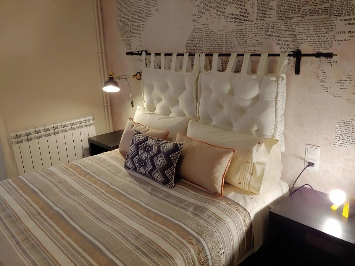 Lo Peressall Blau Apartment Tremp